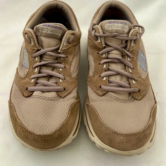 Skechers~Go Walk / Athletic Shoe - Picture 2 of 7
